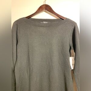 IMNYC Isaac Mizrahi Women’s size‎ medium black boat neck sweater new w/ tags
